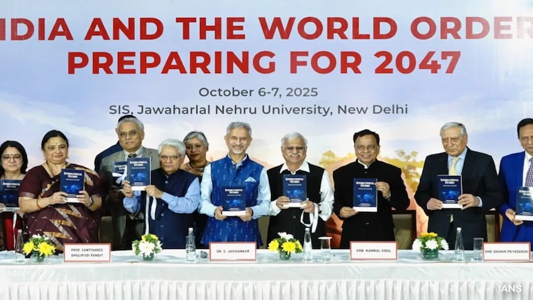 'India Has To Be Go-To Option For Any Crisis In Subcontinent': S Jaishankar 'India Has To Be Go-To Option For Any Crisis In Subcontinent': S Jaishankar