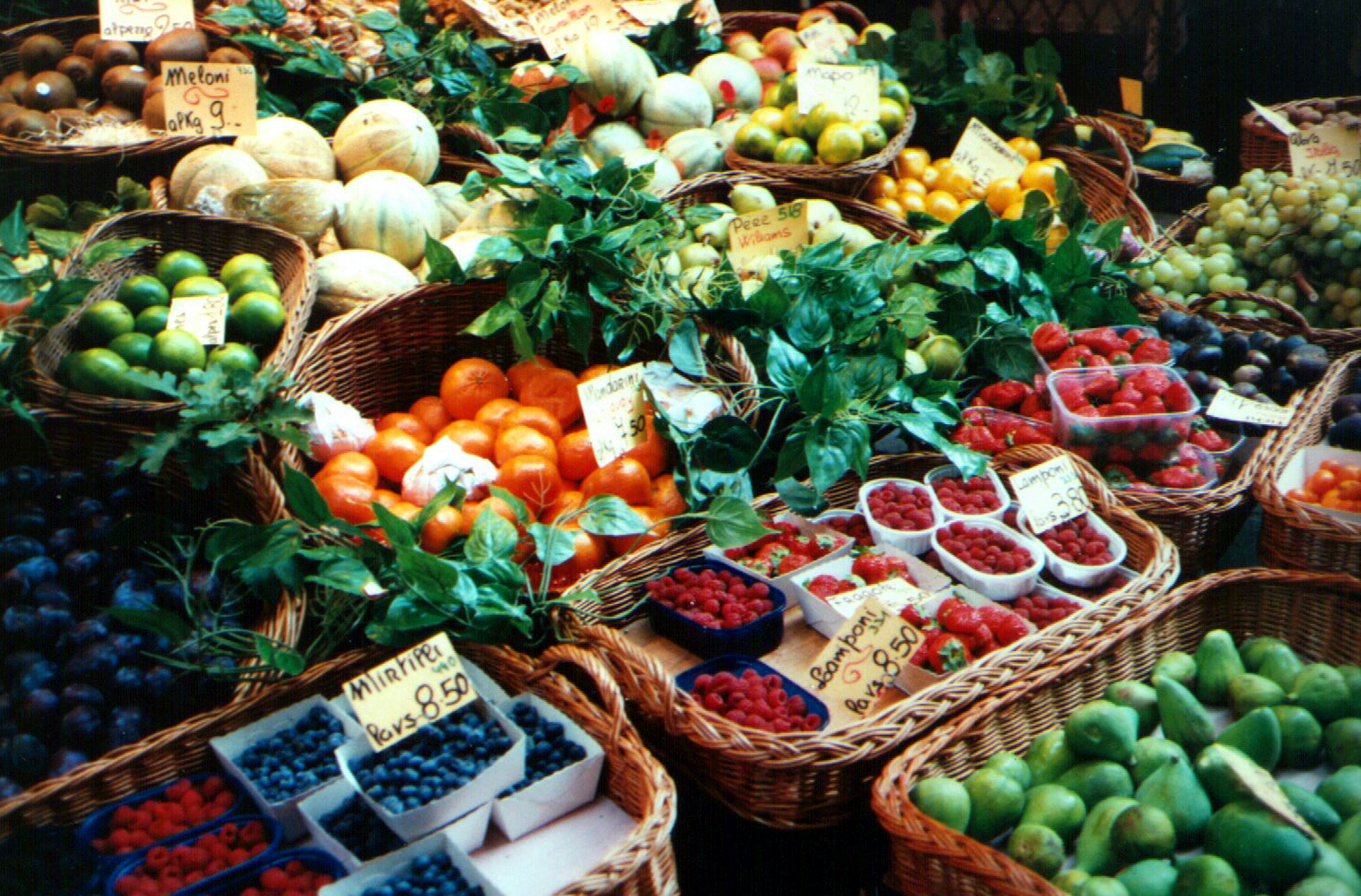 World Food Day 2026: 9 Tiny Tweaks To Cut Food Waste Big Time