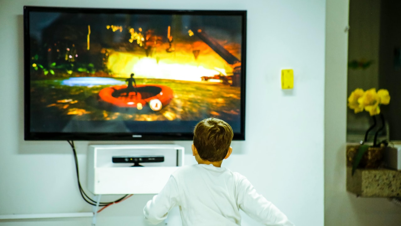 Best 55-Inch Smart TVs Under ₹40,000 on Amazons Diwali Sale