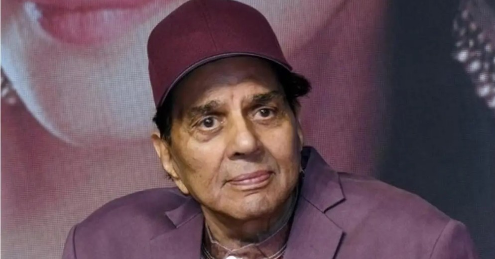 Veteran Star Dharmendra Hospitalised In Mumbai