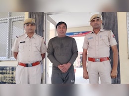 अजमेर: फर्जी प्लॉट बेचने वाला हिस्ट्रीशीटर भूमाफिया गिरफ्तार, करोड़ों की संपत्ति भी कुर्क अजमेर: फर्जी प्लॉट बेचने वाला हिस्ट्रीशीटर भूमाफिया गिरफ्तार, करोड़ों की संपत्ति भी कुर्क
