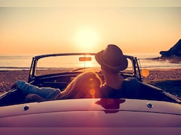 Relationship Tips: कैसे पता करें कि कोई लड़का या लड़की आपको पसंद कर रहा है या नहीं? Relationship Tips: कैसे पता करें कि कोई लड़का या लड़की आपको पसंद कर रहा है या नहीं?