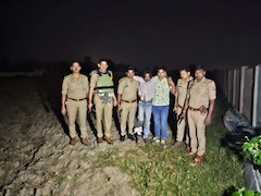 सवारी बनकर आए और लूटकर ले गए ई-रिक्शा, यूपी पुलिस ने 3 घंटे के अंदर एनकाउंटर कर पकड़ा
