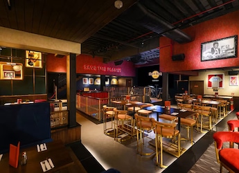 Man Narrates "Nightmare" At Delhi Hard Rock Cafe After Being Hit By Fork