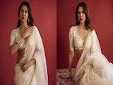 Sonam Bajwa Stuns In An Off-White Saree For The Promotions Of <i>Ek Deewane Ki Deewaniyat</i> Sonam Bajwa Stuns In An Off-White Saree For The Promotions Of <i>Ek Deewane Ki Deewaniyat</i>