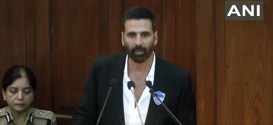 "Was Asked For Nudes": Akshay Kumar Reveals Daughter's Horror In Online Game
