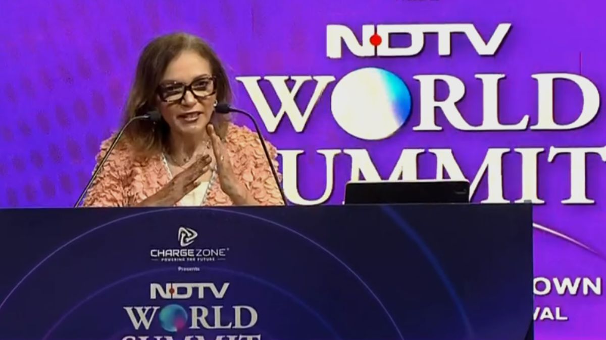 Australian Minister Dr Anne Aly Honors Mahatma Gandhi