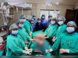 रायपुर में हुआ कमाल ! डॉक्टरों ने मां को दो बार दिया जीवन, पेट में पल रहे नौ माह के शिशु की सफल डिलीवरी रायपुर में हुआ कमाल ! डॉक्टरों ने मां को दो बार दिया जीवन, पेट में पल रहे नौ माह के शिशु की सफल डिलीवरी