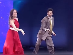 NDTV समिट 2025 में जम कर झूमे ईशान खट्टर, 'मैं परवाना' पर किया एनर्जेटिक डांस- देखें VIDEO