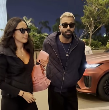 Watch: Hardik Pandya Spotted With Rumoured Girlfriend Mahieka Sharma At Mumbai Airport