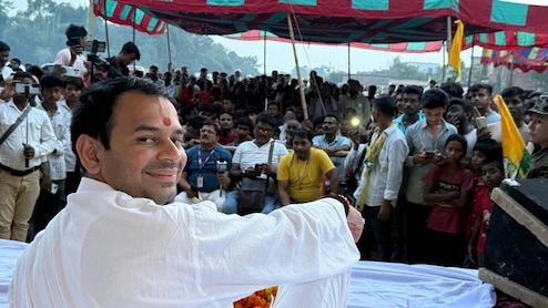 स्कूल के बाद सीधा सियासत में कूदे लालू के बेटे तेज प्रताप यादव, जानें कहां तक की है पढ़ाई