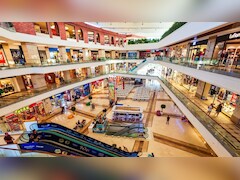 GST रेट कट: बाजार में लोगों ने बरसाए पैसे, नवरात्रि में ही खत्‍म हो गया दिवाली का स्‍टॉक, टूटा 10 साल का रिकॉर्ड