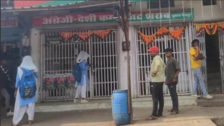 Girls In School Uniform Try To Buy Alcohol, Get It Without A Hitch