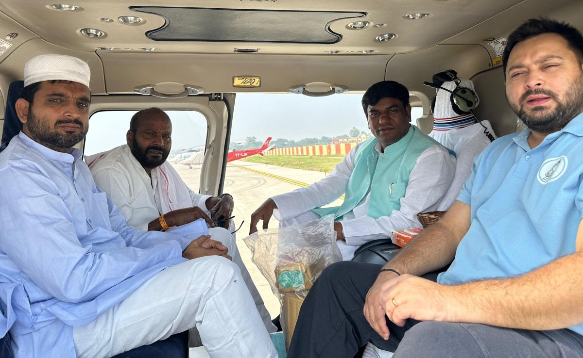 चुनाव प्रचार के लिए जाते महागठबंधन के सीएम फेस तेजस्वी यादव और डिप्टी सीएम फेस मुकेश सहनी. चुनाव प्रचार के लिए जाते महागठबंधन के सीएम फेस तेजस्वी यादव और डिप्टी सीएम फेस मुकेश सहनी.