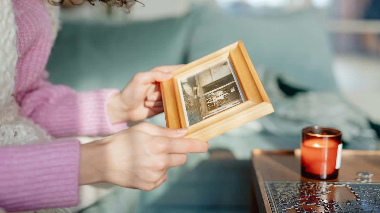 Personalise your space with these unique photo frames from Myntra