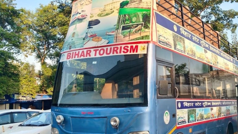 बिहार के पटना में चल रही डबल डेकर बस, जानें कितना है किराया और क्या है रूट