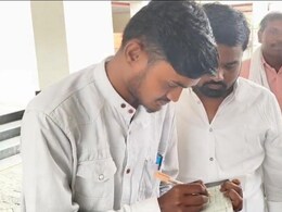 Akola News: पीक विम्यात शेतकऱ्यांची क्रूर थट्टा; अकोल्यात खात्यात जमा झाले फक्त 3, 5, आणि 21 रुपये 85 पैसे! Akola News: पीक विम्यात शेतकऱ्यांची क्रूर थट्टा; अकोल्यात खात्यात जमा झाले फक्त 3, 5, आणि 21 रुपये 85 पैसे!