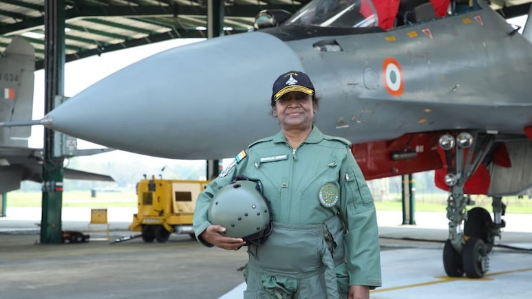 Suk-30 के बाद राफेल में उड़ान भरेंगी राष्ट्रपति मुर्मु, अंबाला Airforce स्टेशन बनेगा गवाह Suk-30 के बाद राफेल में उड़ान भरेंगी राष्ट्रपति मुर्मु, अंबाला Airforce स्टेशन बनेगा गवाह