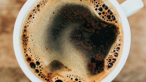 Nutritionist Reveals 5 Times Women Might Want To Skip Their Coffee