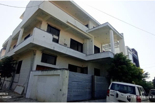 जयपुर के इंदिरा गांधी नगर में बन रहे नए मकान की तस्वीर. जयपुर के इंदिरा गांधी नगर में बन रहे नए मकान की तस्वीर.