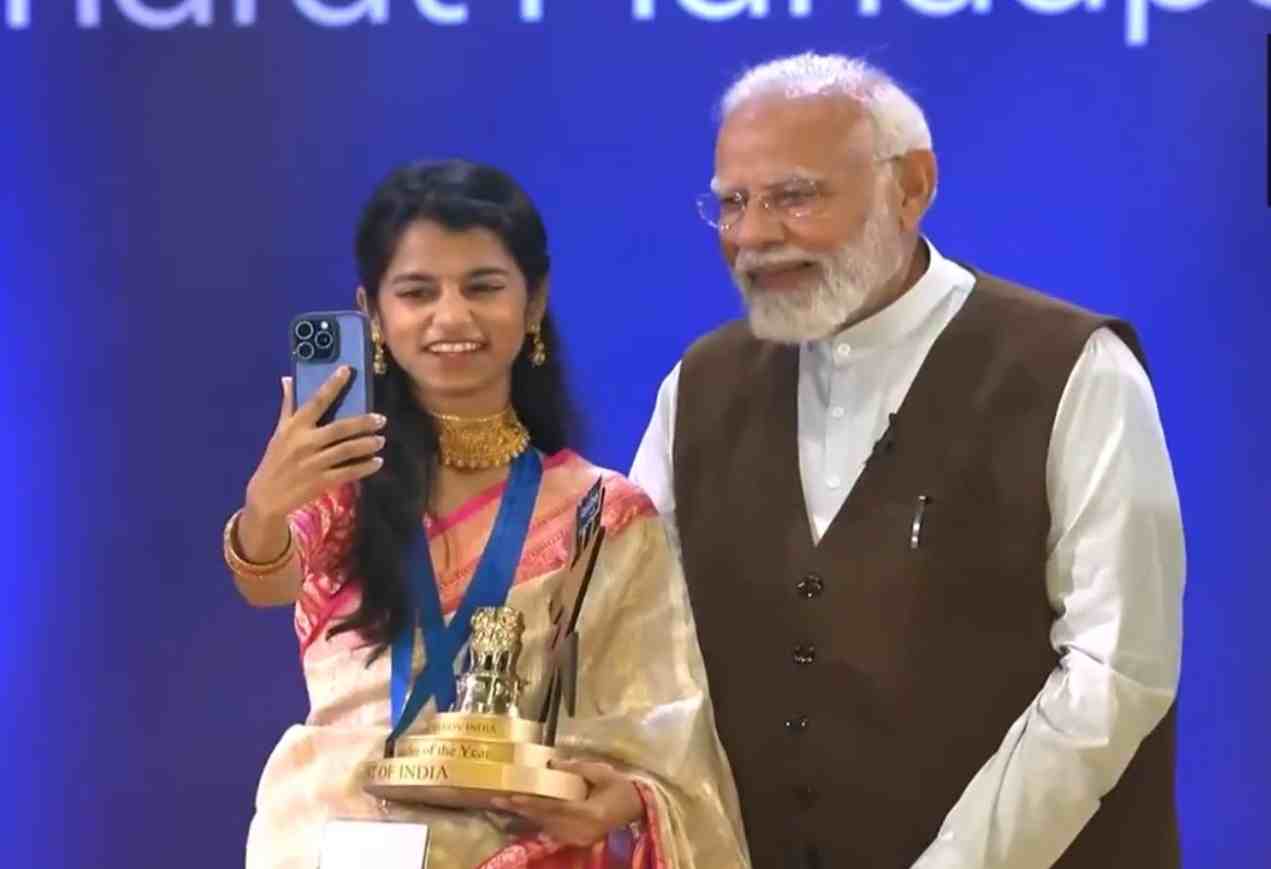 'मिथिला की बेटी' के PM मोदी भी मुरीद... मैथिली को स्टार कैंडिडेट क्यों बनाना चाहती है बीजेपी, इनसाइड स्टोरी