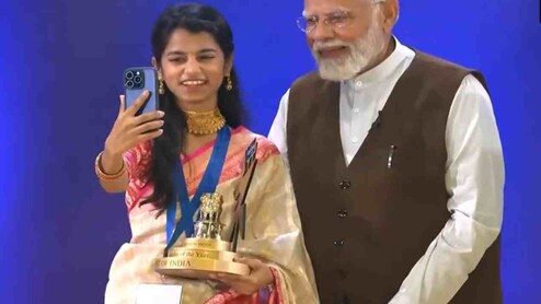 "Don't Want To Do Politics": Maithili Thakur On Contesting Bihar Elections
