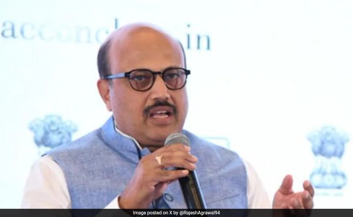 Govt. Considers SEZ Flexibilities Amidst US Tariff Challenges