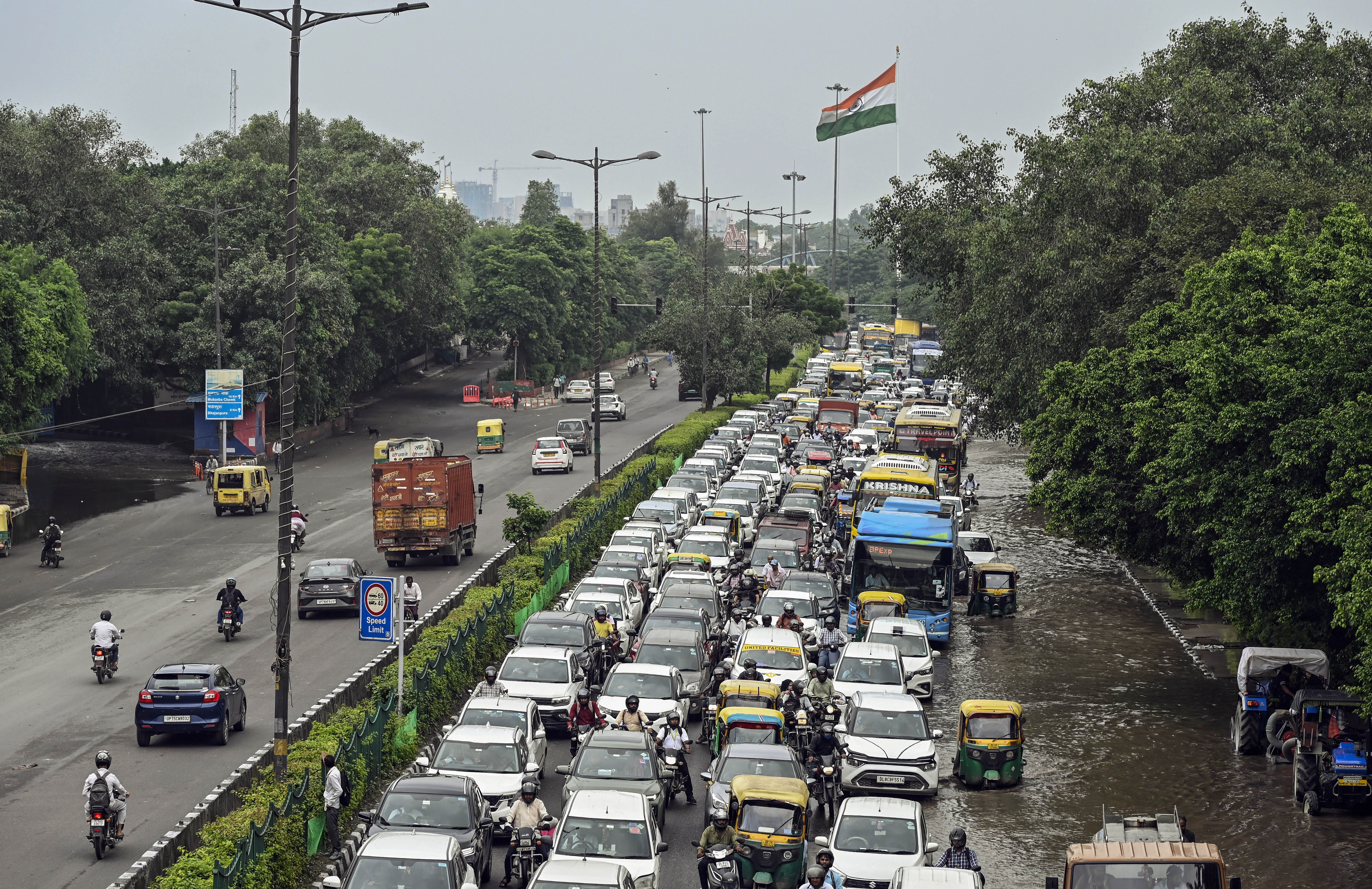 Delhi's Kashmiri Gate Traffic Jams To Ease, Government Plans New Flyover