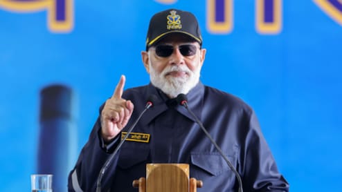 Naxal Free India: नौसेना के जवानों के साथ पीएम मोदी ने मनाई दीवाली, माओवाद के खात्मे को लेकर की ये बड़ी घोषणा