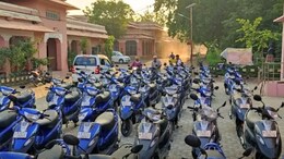Rajasthan: राजस्थान में अब छात्राओं को हर साल 4240 स्कूटी, भजनलाल सरकार ने देवनारायण योजना में की तीन गुना बढ़ोतरी