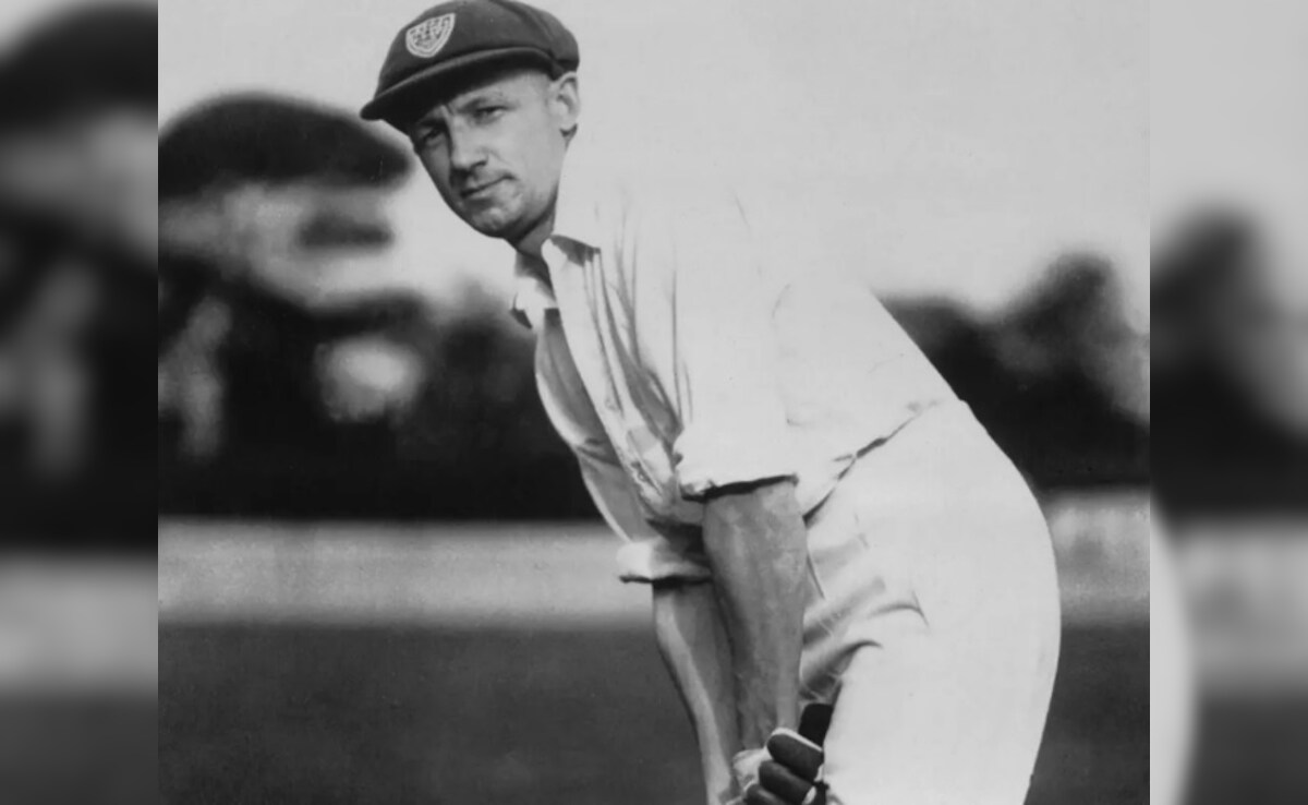 Sir Donald Bradmans Australia Test Cap To Go Under Hammer