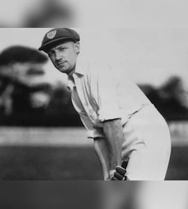 Sir Donald Bradmans Australia Test Cap To Go Under Hammer