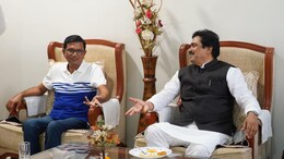 Karjat-Jamkhed : कर्जत-जामखेडचा नवा अध्याय: रोहित पवारांच्या निष्ठावान नेत्याची सभापती राम शिंदेंशी 'डील'?