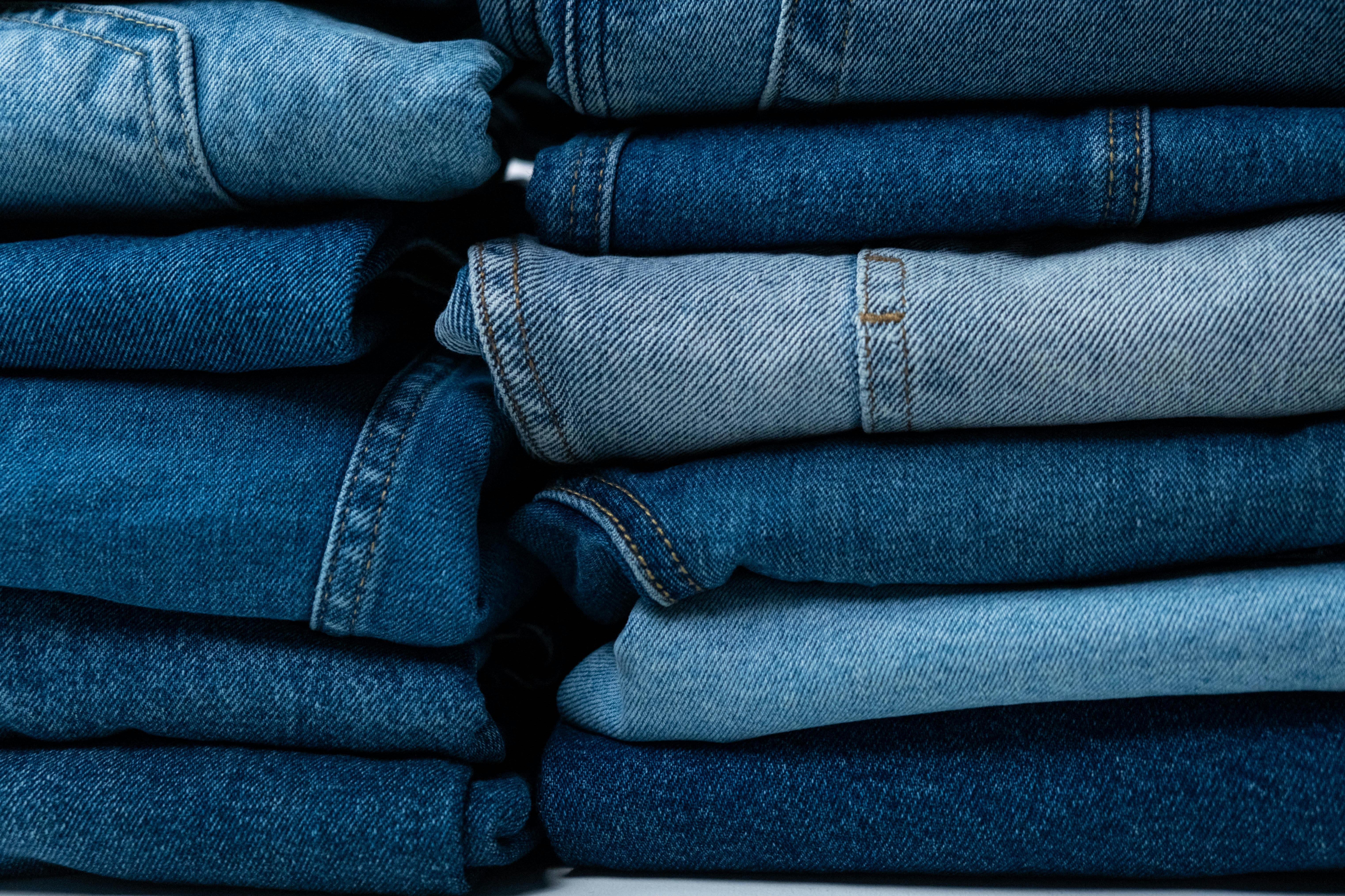 How To Choose The Right Denim Colour For Dry Climates: Top 10 Tips
