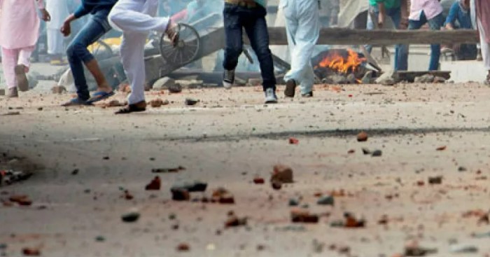 मध्‍य प्रदेश के बैतूल में हुआ बवाल... बाइक से टक्‍कर को लेकर RSS प्रचारक पर हमला