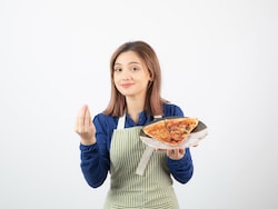 अचानक आए मेहमानों से परेशान होने की जरूरत नहीं, Philips के ये किचन अप्लायंस झटपट तैयार करेंगे स्नैक्स