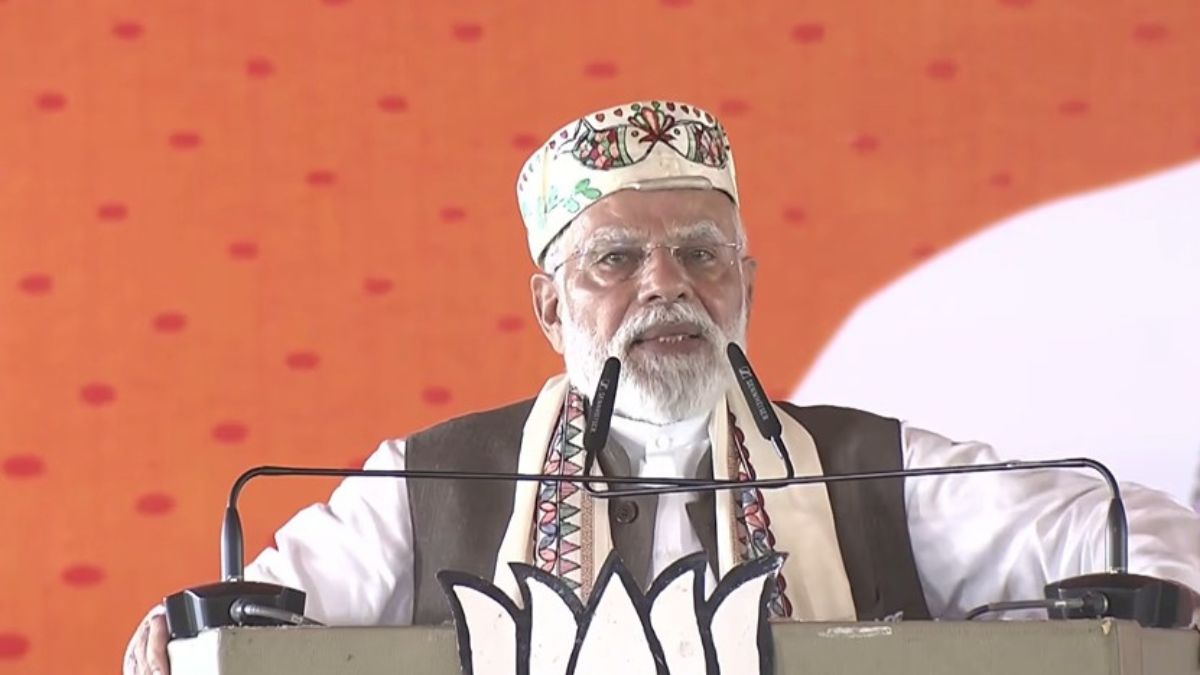 Bihar Election 2025: बिहार में क्या रहेगी वार की धार, पहली ही रैली में PM मोदी ने जता दिया