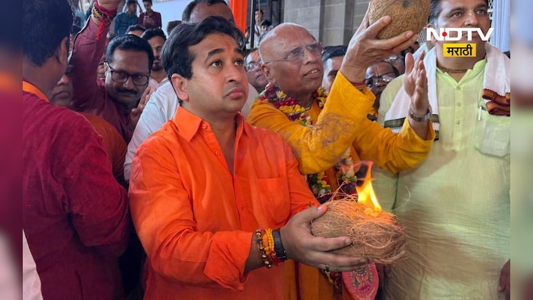 'दम असेल तर एकदा मशिदीत हनुमान चालिसा बोलून दाखवा मग आम्ही...' मनसे नेत्याने केली नितेश राणेंची कोंडी 'दम असेल तर एकदा मशिदीत हनुमान चालिसा बोलून दाखवा मग आम्ही...' मनसे नेत्याने केली नितेश राणेंची कोंडी