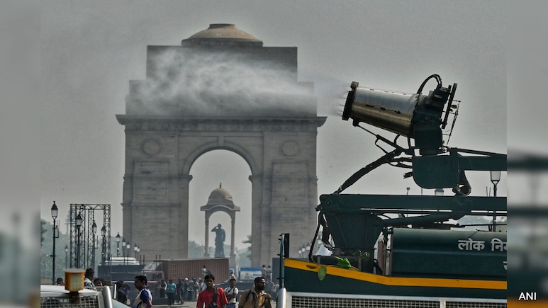 Delhi's Air Quality Remains In 'Poor' Category Ahead Of Diwali Delhi's Air Quality Remains In 'Poor' Category Ahead Of Diwali