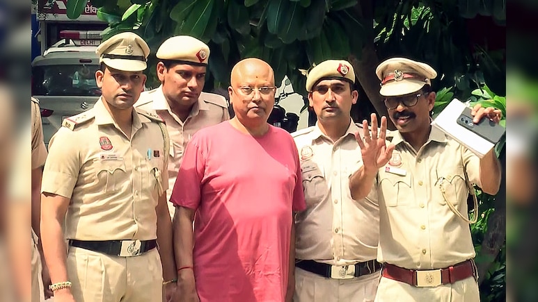पीड़ितों की संख्या ने अपराध की गंभीरता को कई गुना बढ़ाया, जमानत का आधार नहीं; चैत्यन्यानंद को कोर्ट ने लताड़ा