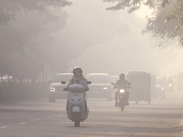 Pollution Live: दिल्ली, गुरुग्राम समेत इन जगहों पर भी हवा में घुला जहर, बाहर निकलने से पहले सावधान! Pollution Live: दिल्ली, गुरुग्राम समेत इन जगहों पर भी हवा में घुला जहर, बाहर निकलने से पहले सावधान!