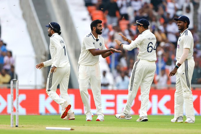 IND vs WI: जसप्रीत बुमराह का टेस्ट में तहलका, कपिल देव का महारिकॉर्ड तोड़ रचा इतिहास