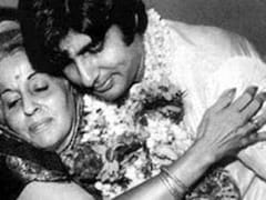 <i>Kaun Banega Crorepati 17</i>: Amitabh Bachchan Gets Teary-Eyed After Remembering Mother Teji Bachchan's Words