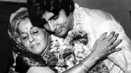 <i>Kaun Banega Crorepati 17</i>: Amitabh Bachchan Gets Teary-Eyed After Remembering Mother Teji Bachchan's Words