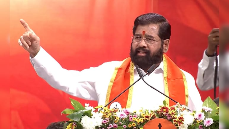 महाराष्ट्र में गरमाई सियासत! BJP- शिवसेना में तकरार की खबरों के बीच शिंदे गुट के नेता के दफ्तर पर पड़ी रेड