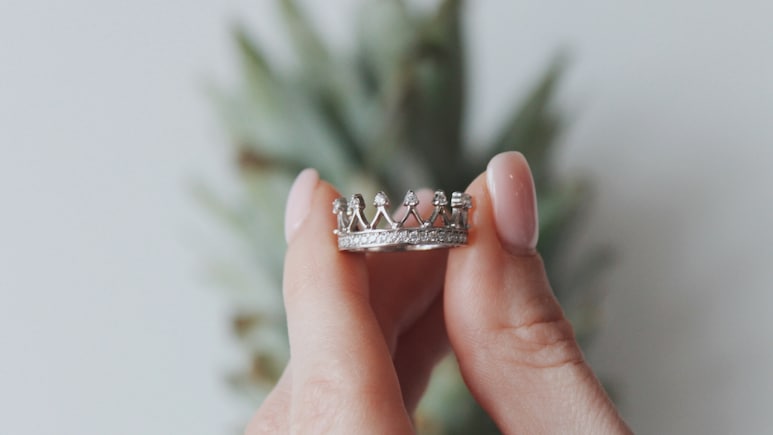 How To Clean Silver Jewellery: काली सिल्‍वर ज्‍वेलरी को बनाएं नए जैसा, हर किसी को आने लगेगी पसंद