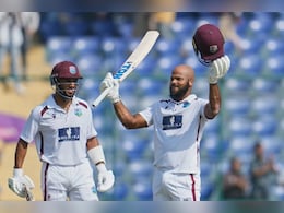 India vs West Indies: जॉन कैंपबेल ने रचा इतिहास, 23 साल बाद वेस्टइंडीज के बल्लेबाज ने भारत में बनाया शतक India vs West Indies: जॉन कैंपबेल ने रचा इतिहास, 23 साल बाद वेस्टइंडीज के बल्लेबाज ने भारत में बनाया शतक