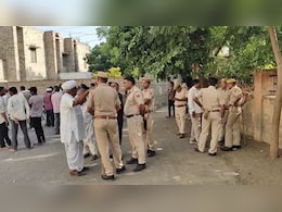 बाड़मेर: घर में घुस आया गांव का लड़का, घरवालों ने देखा... नाबालिग लड़की ने की आत्महत्या बाड़मेर: घर में घुस आया गांव का लड़का, घरवालों ने देखा... नाबालिग लड़की ने की आत्महत्या