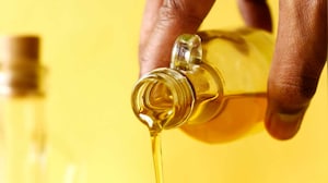 NHRC Notice To Health Ministry, FSSAI On 'Widespread Reuse Of Cooking Oil' NHRC Notice To Health Ministry, FSSAI On 'Widespread Reuse Of Cooking Oil'
