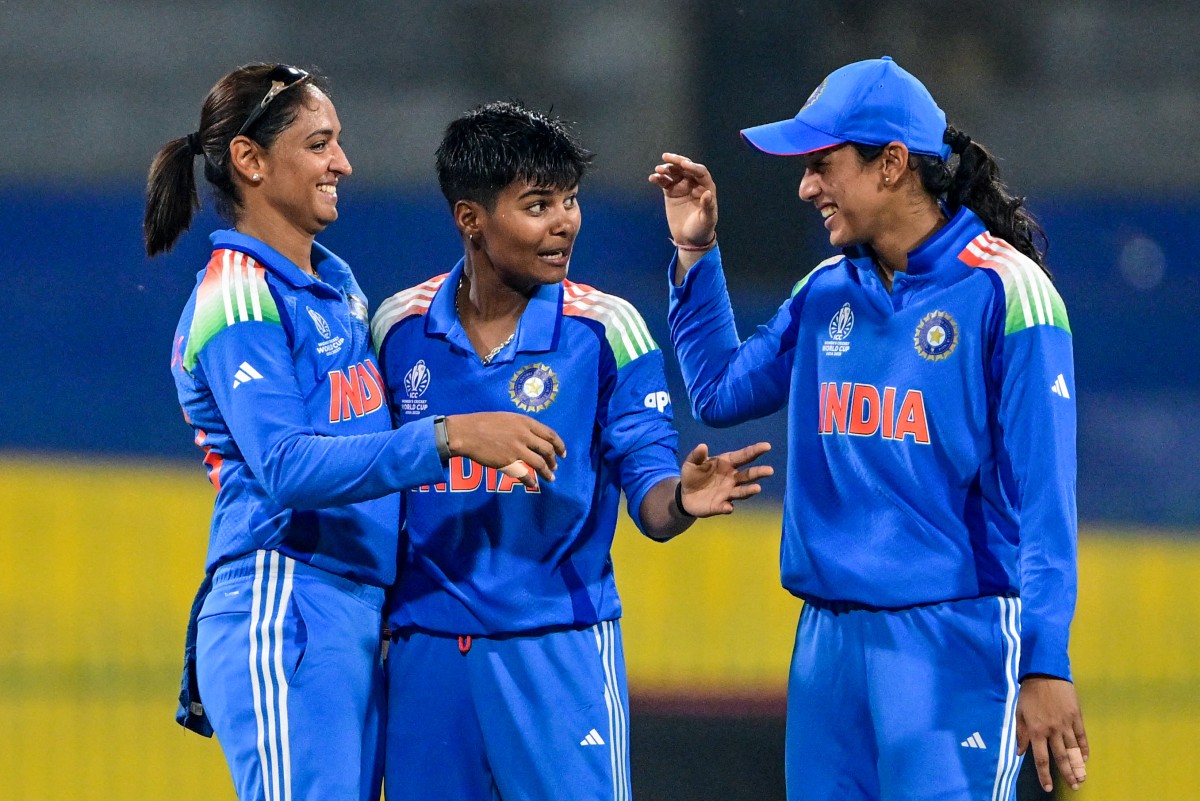 India vs Pakistan LIVE Score, Women's World Cup 2025: Amid Row Over Bizarre Run Out, India Near Win vs 8-Down Pakistan